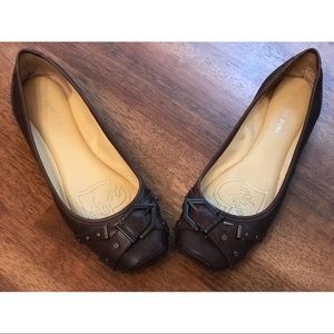 Gianni bini ballerina flats wbuckle embellishments